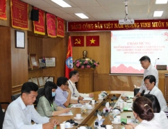 HHDN và NGHỀ CTAC XH VN thăm và làm việc CĐ KTKT TP HCM 