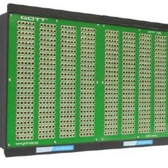 CIRCUIT PANEL
