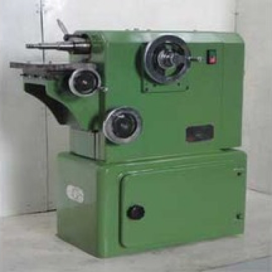 Máy xoáy lỗ cam xe gắn máy